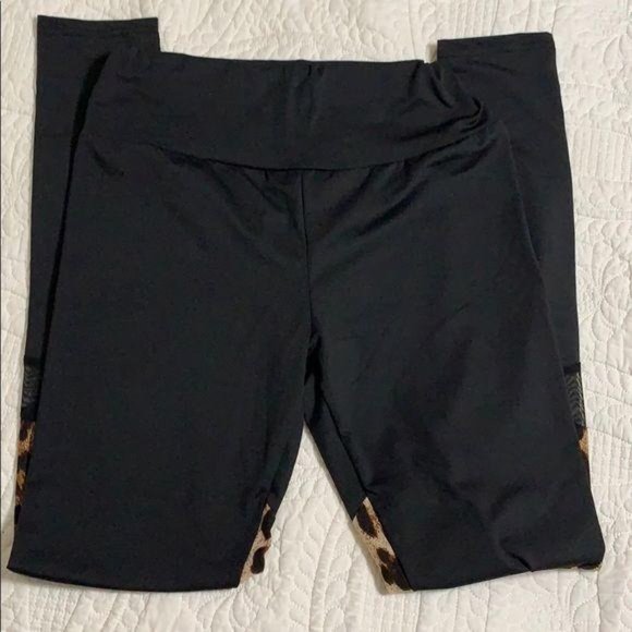 Wila Black Leopard Color Block Mesh Full Length Leggings Small - Picture 6 of 8